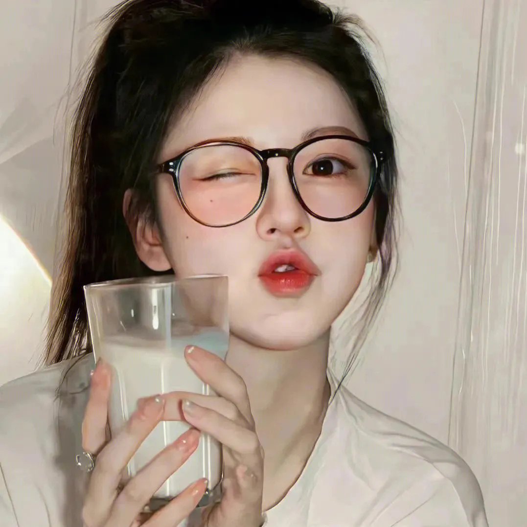 两个人一双手